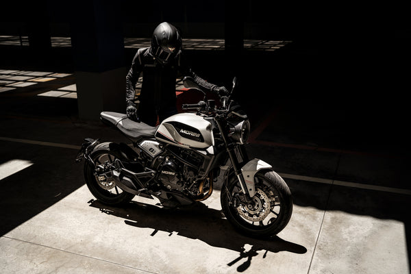 MOTO MORINI  SEIEMMEZZO STR