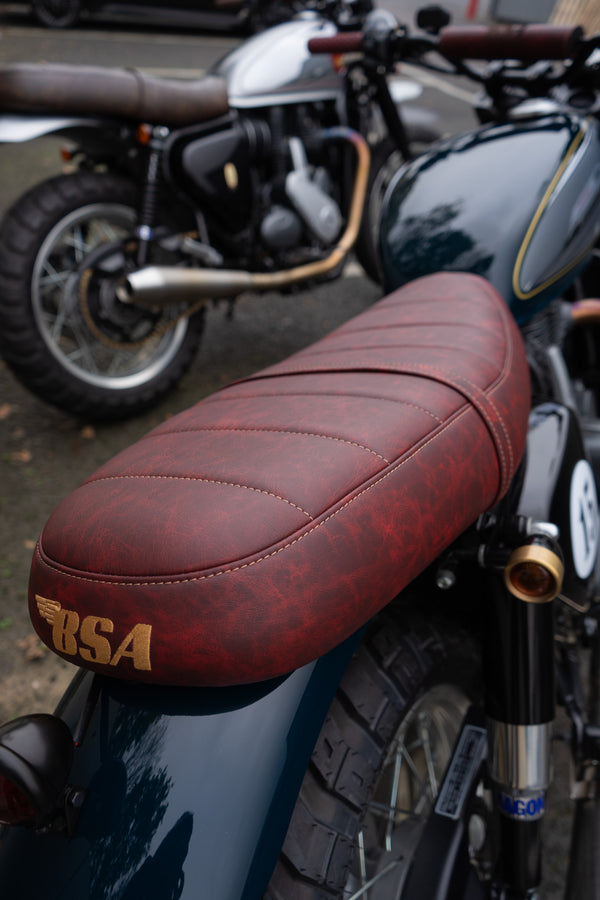 POULSON  X BSA GOLD STAR SCRAMBLER Highland Green Build
