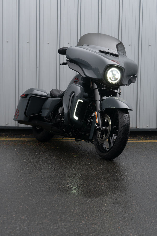 Harley - Touring - Lambo Grey Street Glide