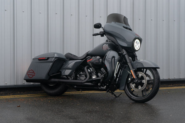 Harley - Touring - Lambo Grey Street Glide