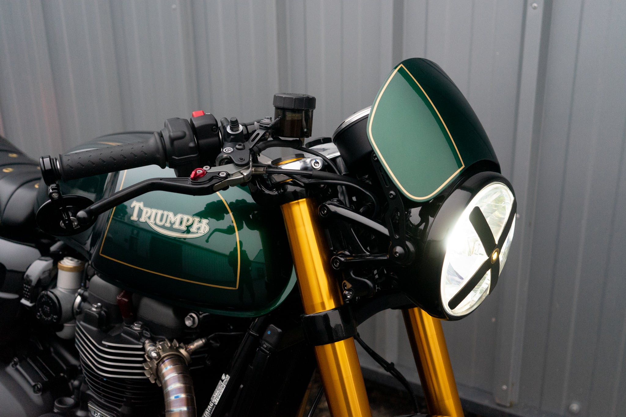 Triumph - Thruxton