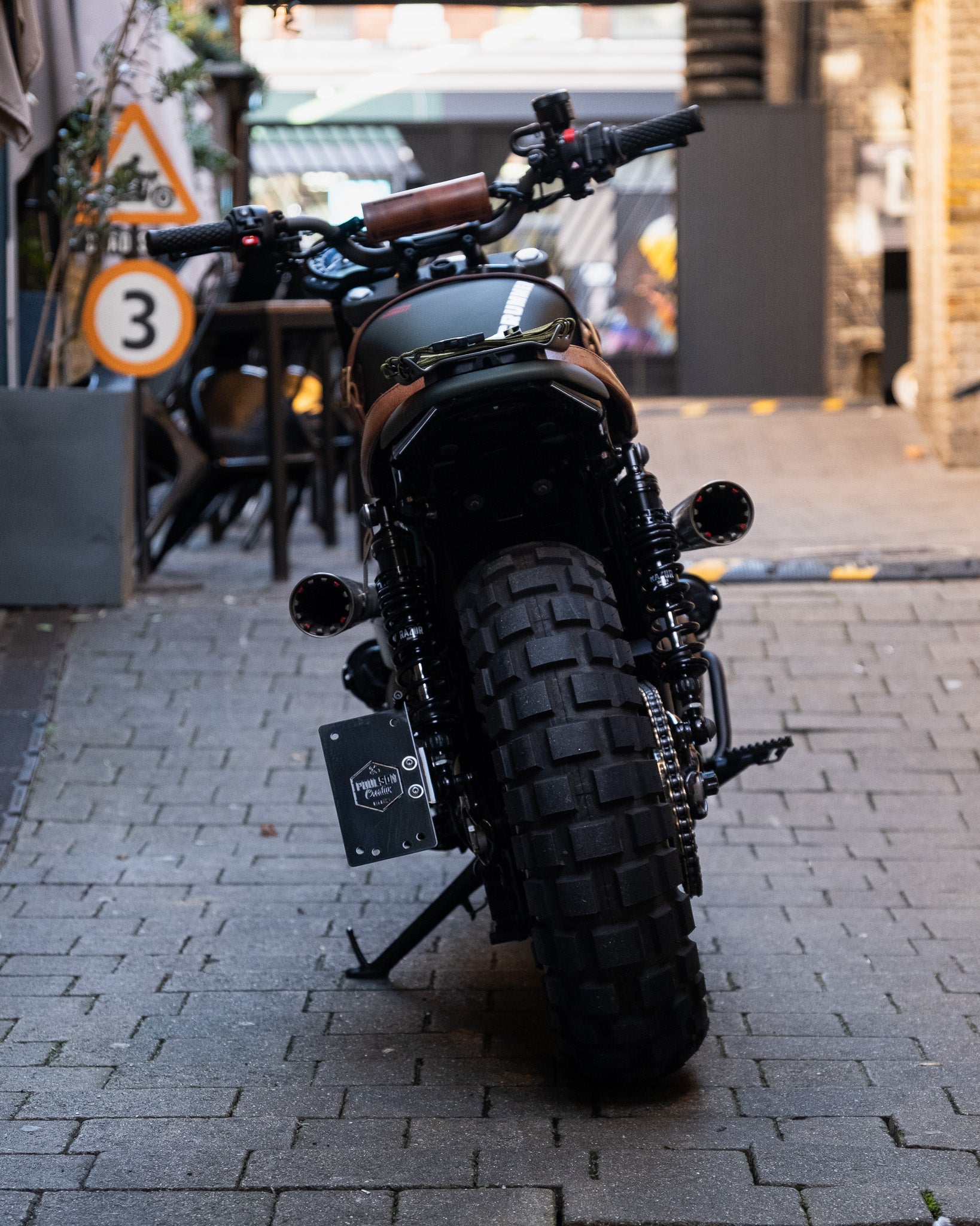 Triumph Scrambler - SCRUMMER