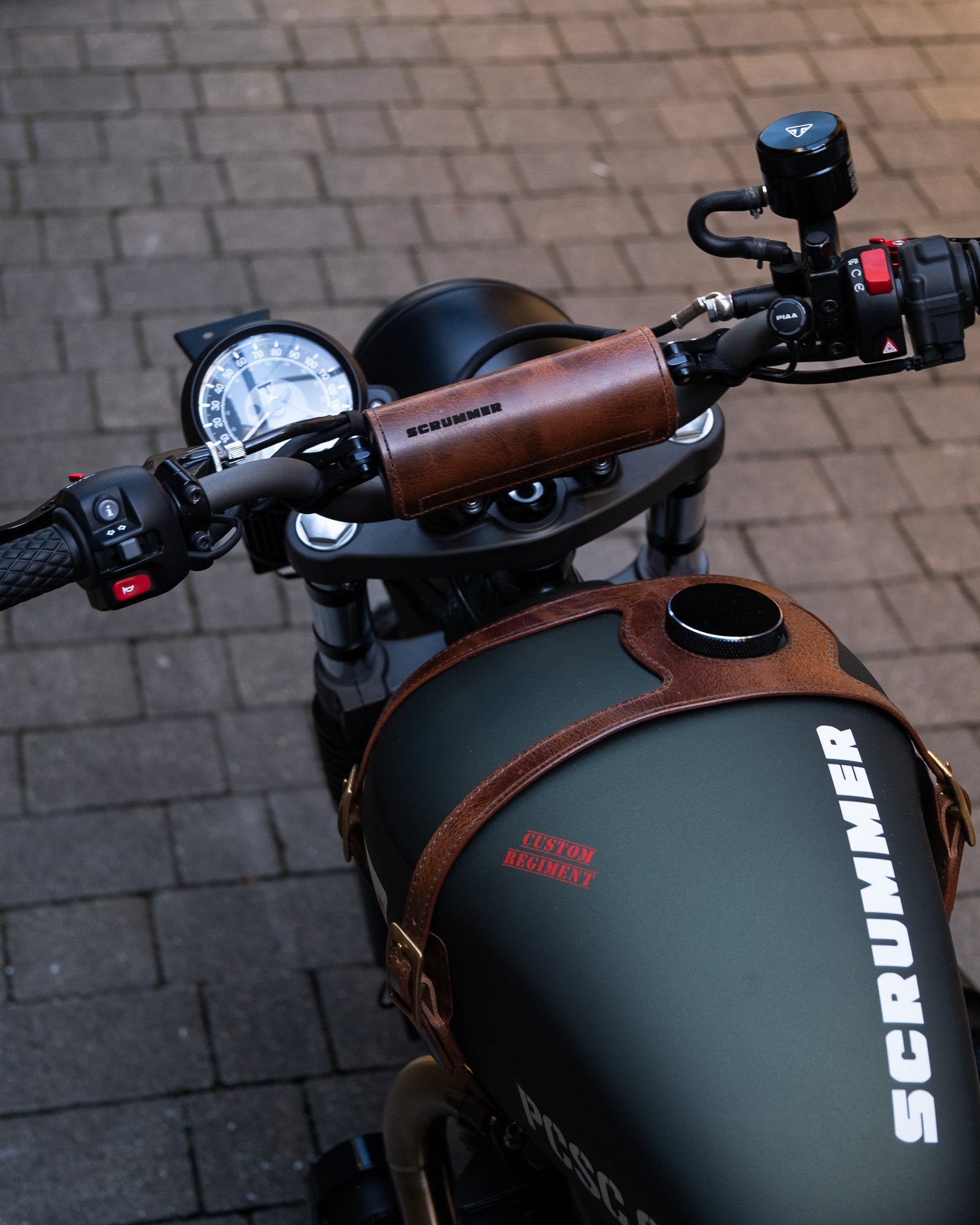 Triumph Scrambler - SCRUMMER