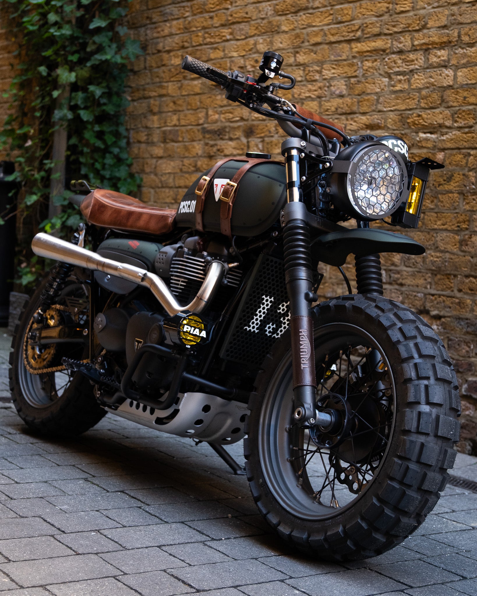 Triumph Scrambler - SCRUMMER