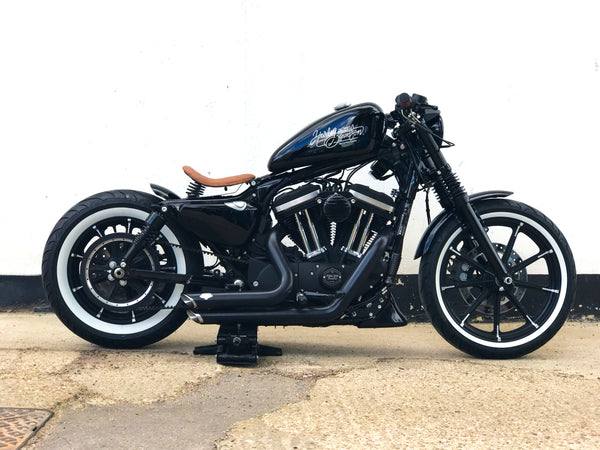 Gloss Black 883