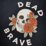 DEAD BRAVE - Skull & Roses T-Shirt, Black