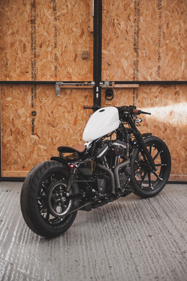 Matt White 883CC