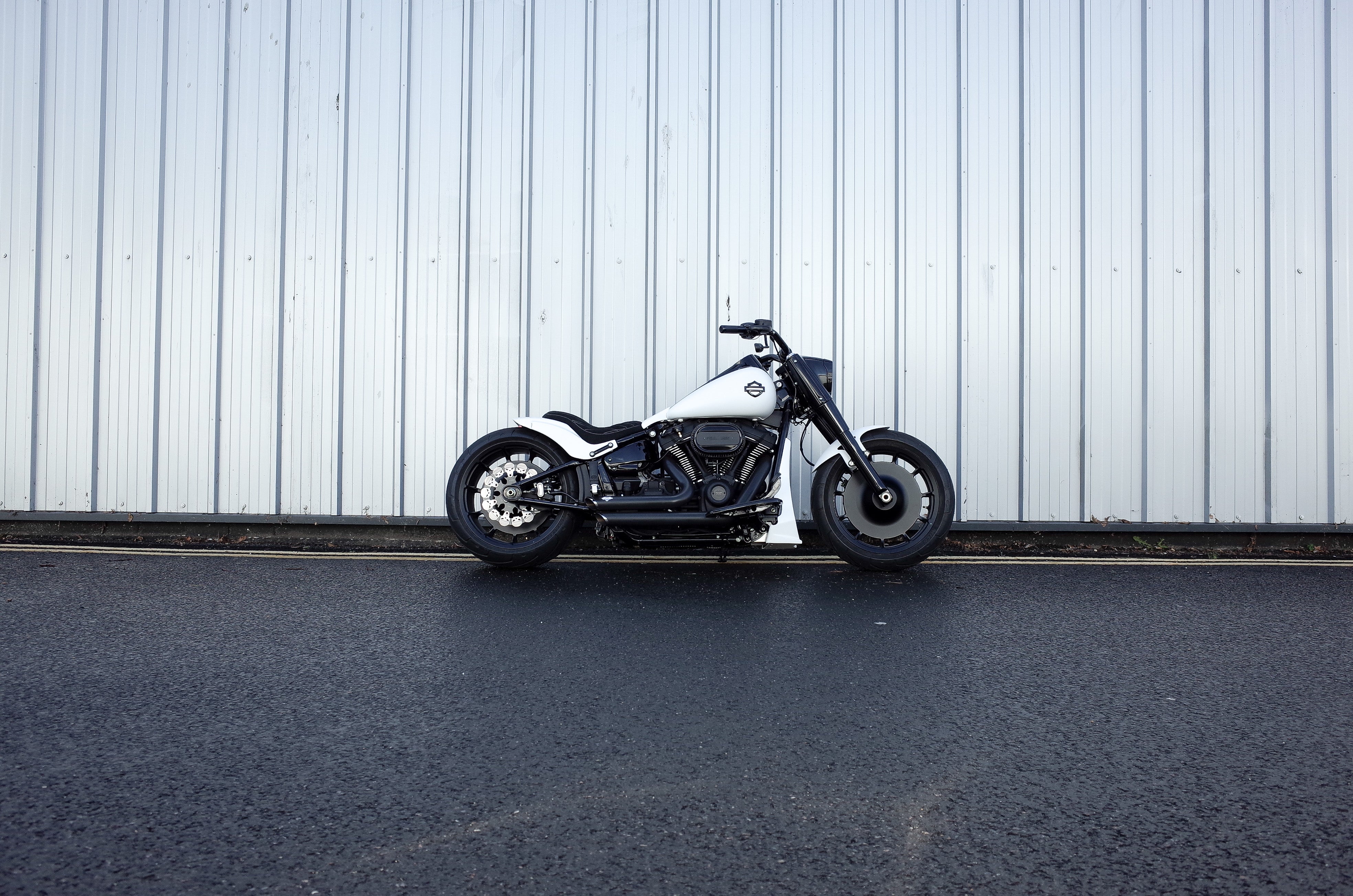 Harley Fat Boy custom - 'Project Ghost'