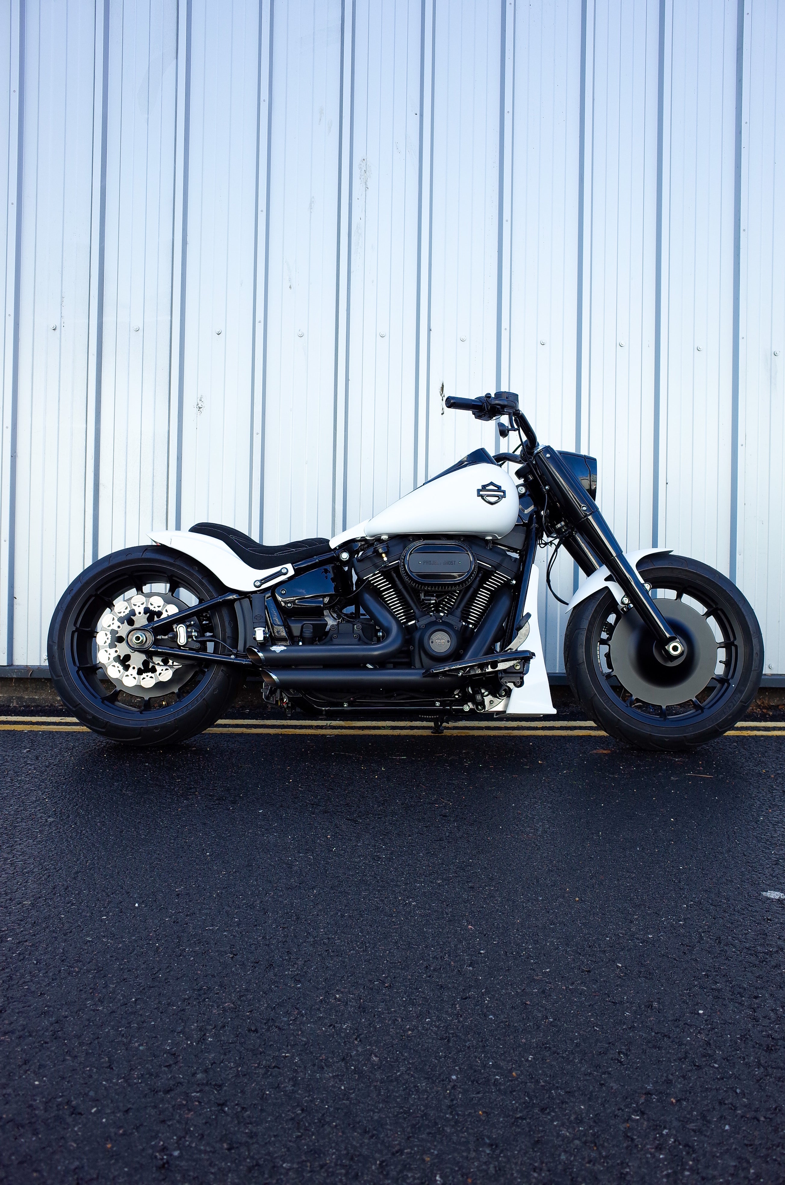 Harley Fat Boy custom - 'Project Ghost'