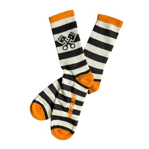 Age of Glory ~ The Stripes Socks Off-White Black/Orange